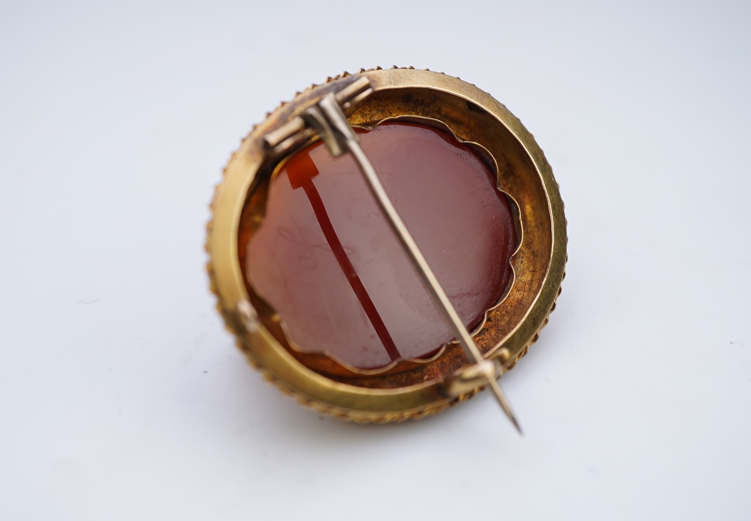 A Victorian agate cameo brooch, second half 19th century
